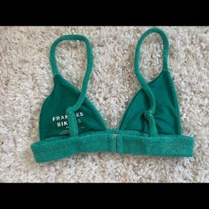 Frankie’s bikini Clair top green